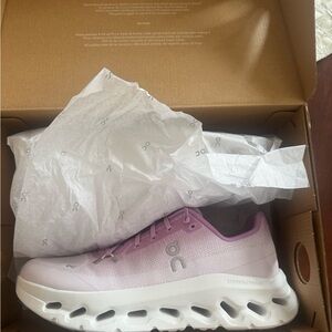 On Running Women's Light Pink Athletic Shoes